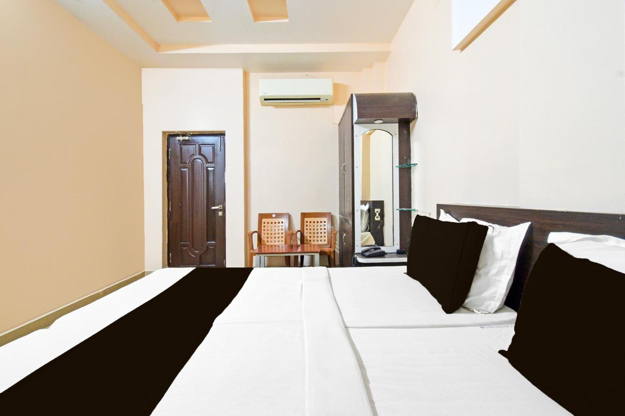 Super Hotel O Kurnool Near Kurnool Medical College מראה חיצוני תמונה